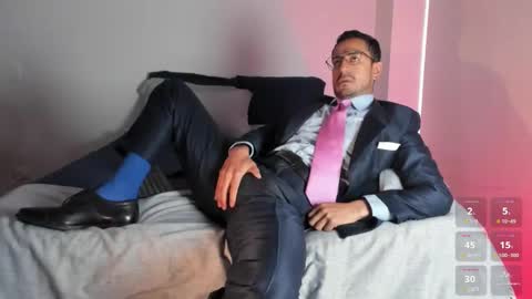 Snapshot of pablo_rincon95 chatting on 11.19.25 pablo rincon95 online show from 11.19.25