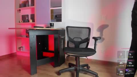 Snapshot of pablo_rincon95 chatting on 11.27.25 pablo rincon95 online show from 11.27.25