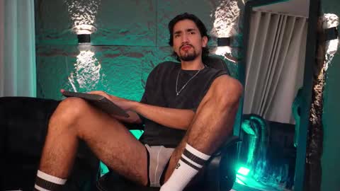 Snapshot of pablo_russoo chatting on 02.24.26 pablo online show from 02.24.26