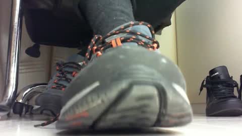 Snapshot of pablomenesssl chatting on 01.16.25 Pablo Meness online show from 01.16.25