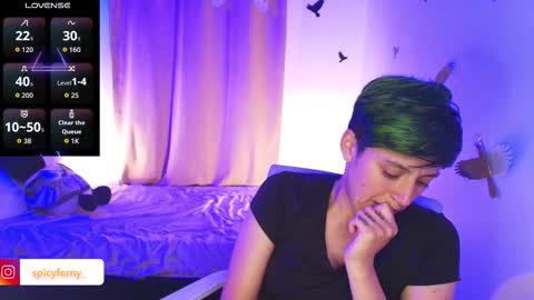 Snapshot of pafebame chatting on 10.22.25 Fernanda online show from 10.22.25