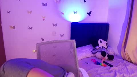 Snapshot of pafebame chatting on 11.20.25 Fernanda online show from 11.20.25