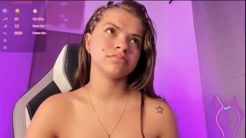 Snapshot of paigejayden chatting on 02.18.26 Paige online show from 02.18.26