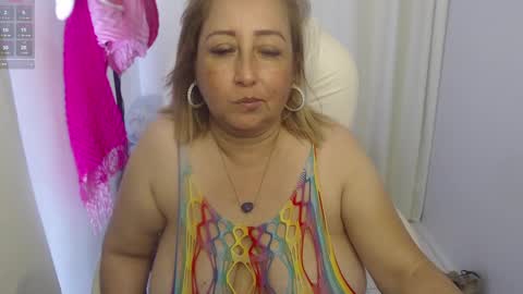 paiperhalliwey online show from 02.20.25