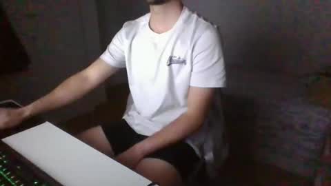 pajaritosenelaire online show from 04.04.26