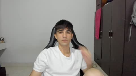 pakun_ online show from 12.04.24