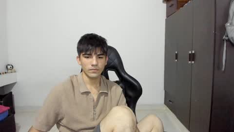 pakun_ online show from 12.17.24