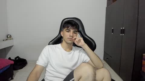 pakun_ online show from 12.22.24