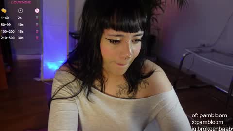     online show from 09.25.25