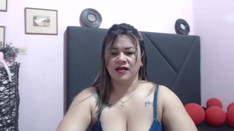 pamela_echeverria online show from 09.10.25
