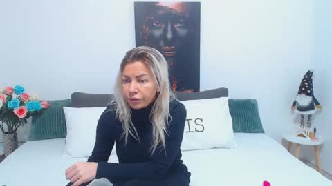 Snapshot of pamela_issy chatting on 01.31.25 PAMEL ISSY online show from 01.31.25