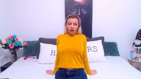 Snapshot of pamela_issy chatting on 02.03.25 PAMEL ISSY online show from 02.03.25