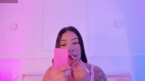 Snapshot of pamela_vega chatting on 11.04.25 Manuela online show from 11.04.25