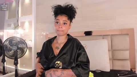 Pamela West online show from 03.10.25