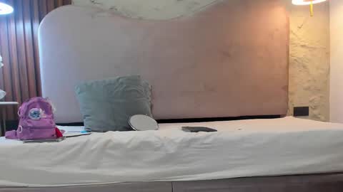 pamelabonnet_mml online show from 12.15.25