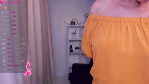 Snapshot of pamellamurphy chatting on 11.28.25 pamellamurphy online show from 11.28.25