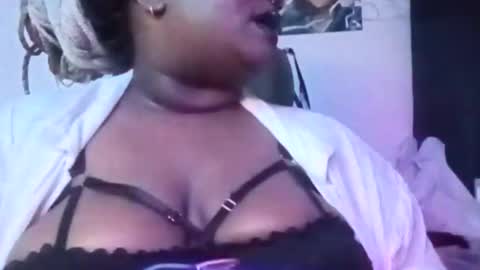 pandamami online show from 02.14.25