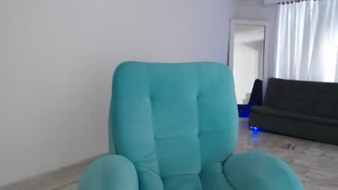 Carolinesworldx online show from 06.12.26