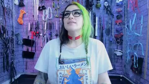 Snapshot of pandoranez chatting on 03.02.25 PandoraNez online show from 03.02.25