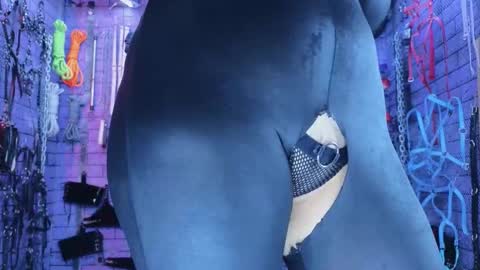 Snapshot of pandoranez chatting on 10.20.25 PandoraNez online show from 10.20.25