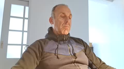 pansak1973 online show from 11.23.25