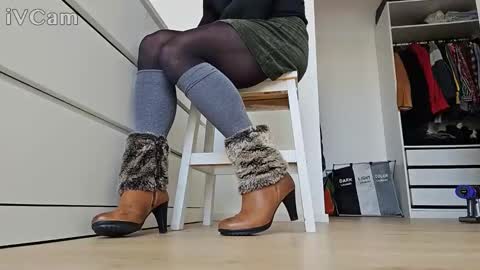 Snapshot of pantyhose_ggggg chatting on 04.01.26 pantyhose_ggggg online show from 04.01.26