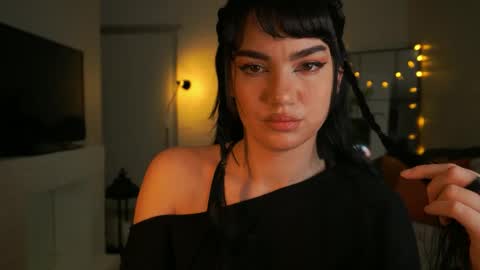 Kristina Kriss online show from 10.10.25