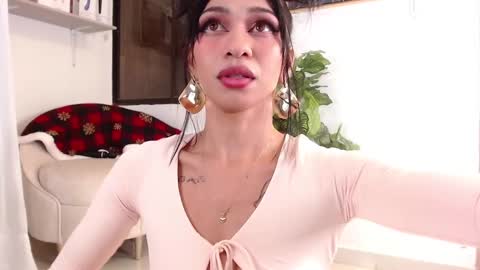 Paolita online show from 01.25.25