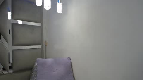 Paola Lyon online show from 01.21.25