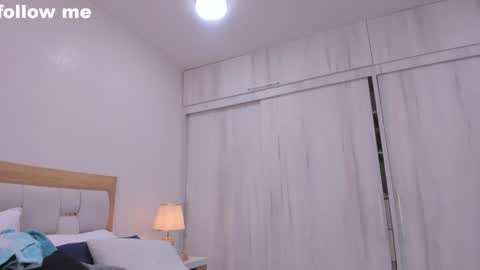 Paola  online show from 01.30.25