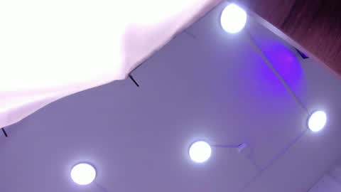 Paola  online show from 02.11.25