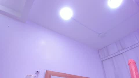 Paola  online show from 02.15.25