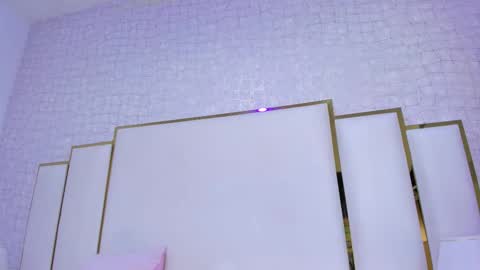 Paola  online show from 11.10.25