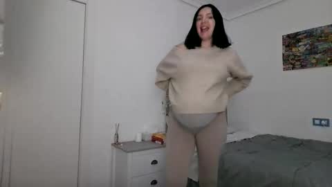 Paola Hard online show from 02.03.26