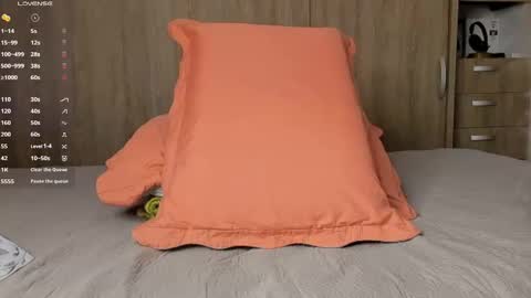 Paolo online show from 01.04.25