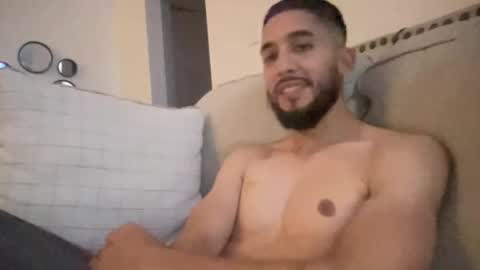 papicubano_guapo23cm online show from 10.06.25