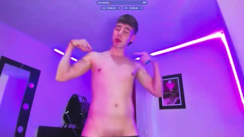 Snapshot of papinoha chatting on 12.20.25 Noha online show from 12.20.25