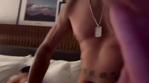 Hot couple ready to please you online show from 09.13.25