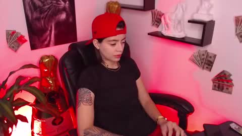 Paris D angelo online show from 12.26.24