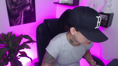 Paris D angelo online show from 02.27.25