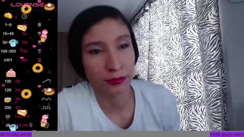 Snapshot of paris_of_angel chatting on 02.02.25 Paris Of Angel online show from 02.02.25