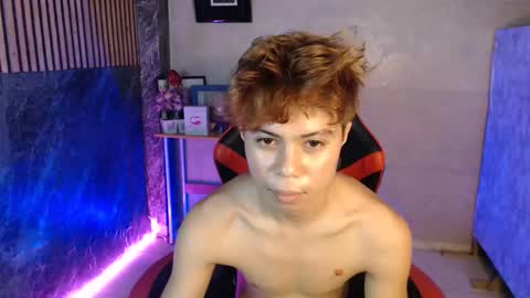 Snapshot of parkseo_yeon chatting on 09.09.25 HENRY online show from 09.09.25