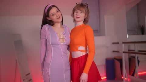 Snapshot of passi0nfruit_ chatting on 10.31.25 Kelly online show from 10.31.25