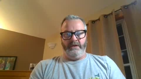 passporttraveler1 online show from 12.04.24