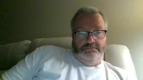 passporttraveler1 online show from 04.17.26