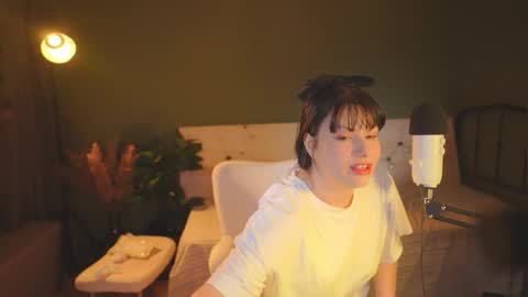 Snapshot of patricia_bennett chatting on 09.11.25 Patricia online show from 09.11.25