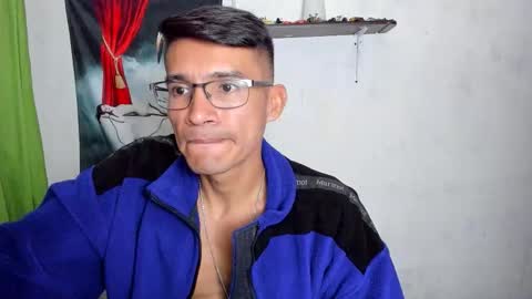 EDUAR Independent model online show from 02.01.26