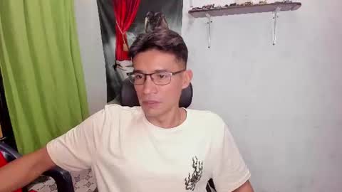 Snapshot of patrick_1_ chatting on 07.26.26 EDUAR Independent model online show from 07.26.26