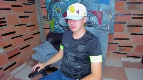 .... online show from 02.01.25