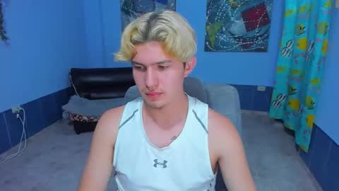 .... online show from 11.05.25